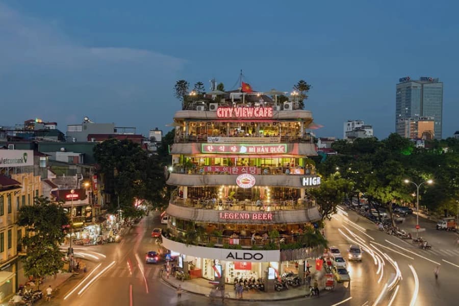 Explore Hanoi’s Old Quarter