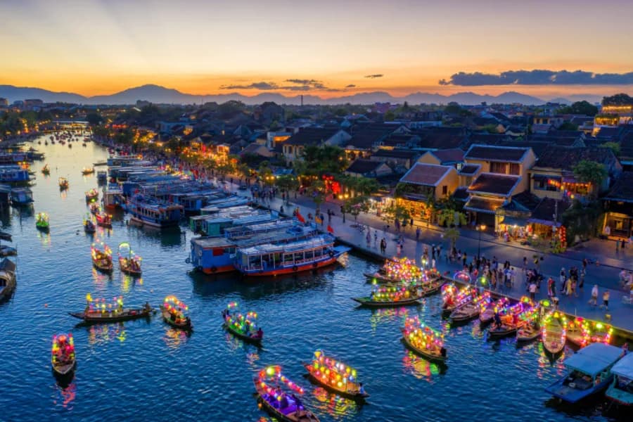 Visit Hoi An’s Ancient Town