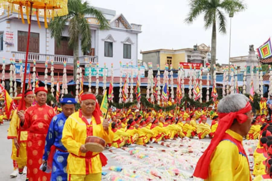 Phu Giay Festival