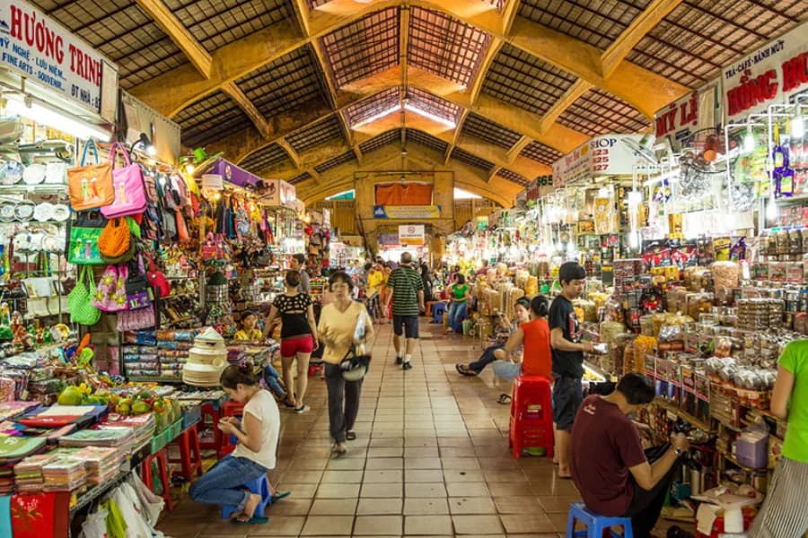 Binh Tay Market